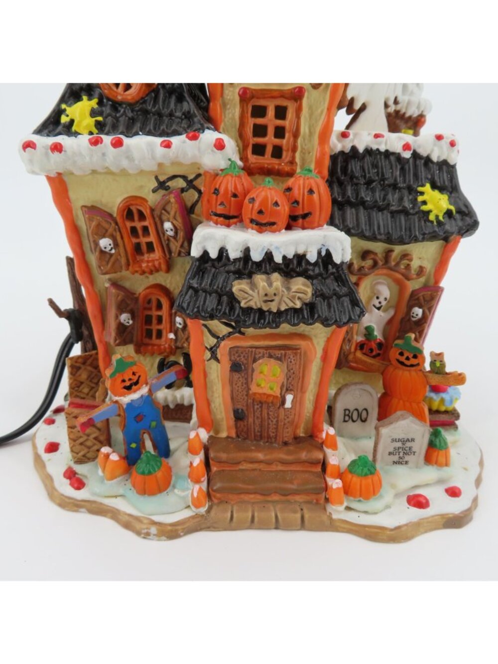 Lemax Sugar N Spice Not So Nice Manor Lighted House 2005 Halloween Spooky WORKS - Picture 4 of 16